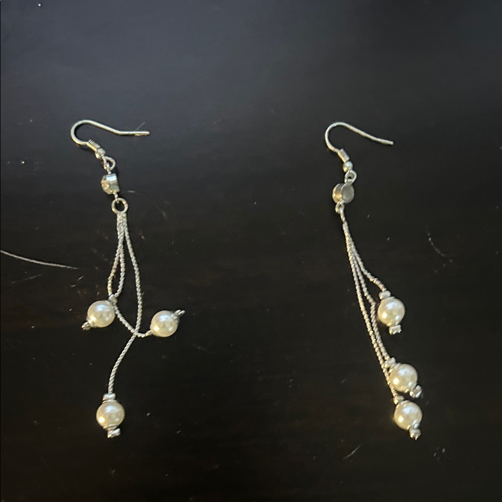 Elegant Silver Pearl Drop Earrings